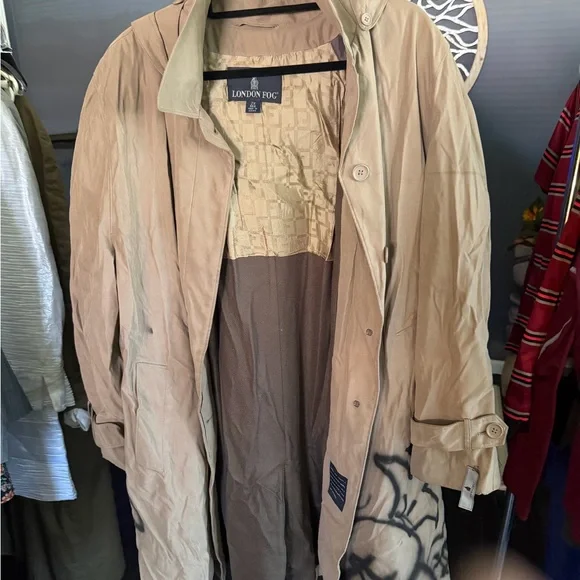 London Fog Tan Artistic Trench Coat 2X - Picture 7 of 11